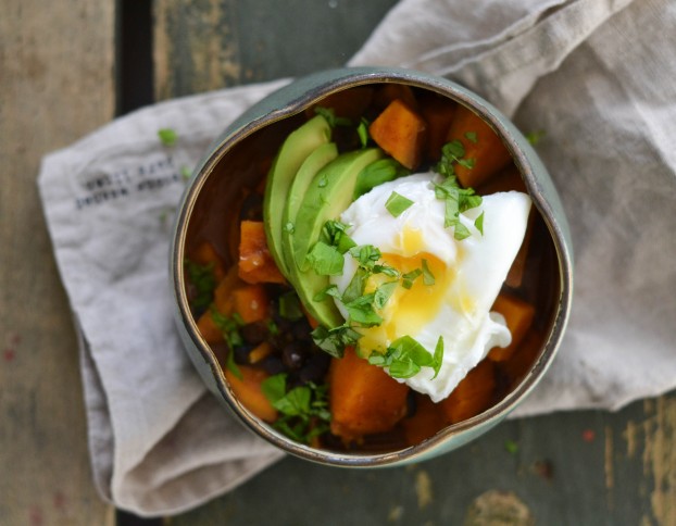 http://www.sproutedkitchen.com/home/2013/4/1/bean-bowls-with-poached-eggs.html