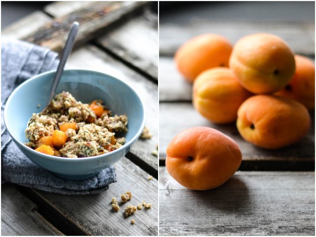 Raw Apricot Crumble - A tasty love story